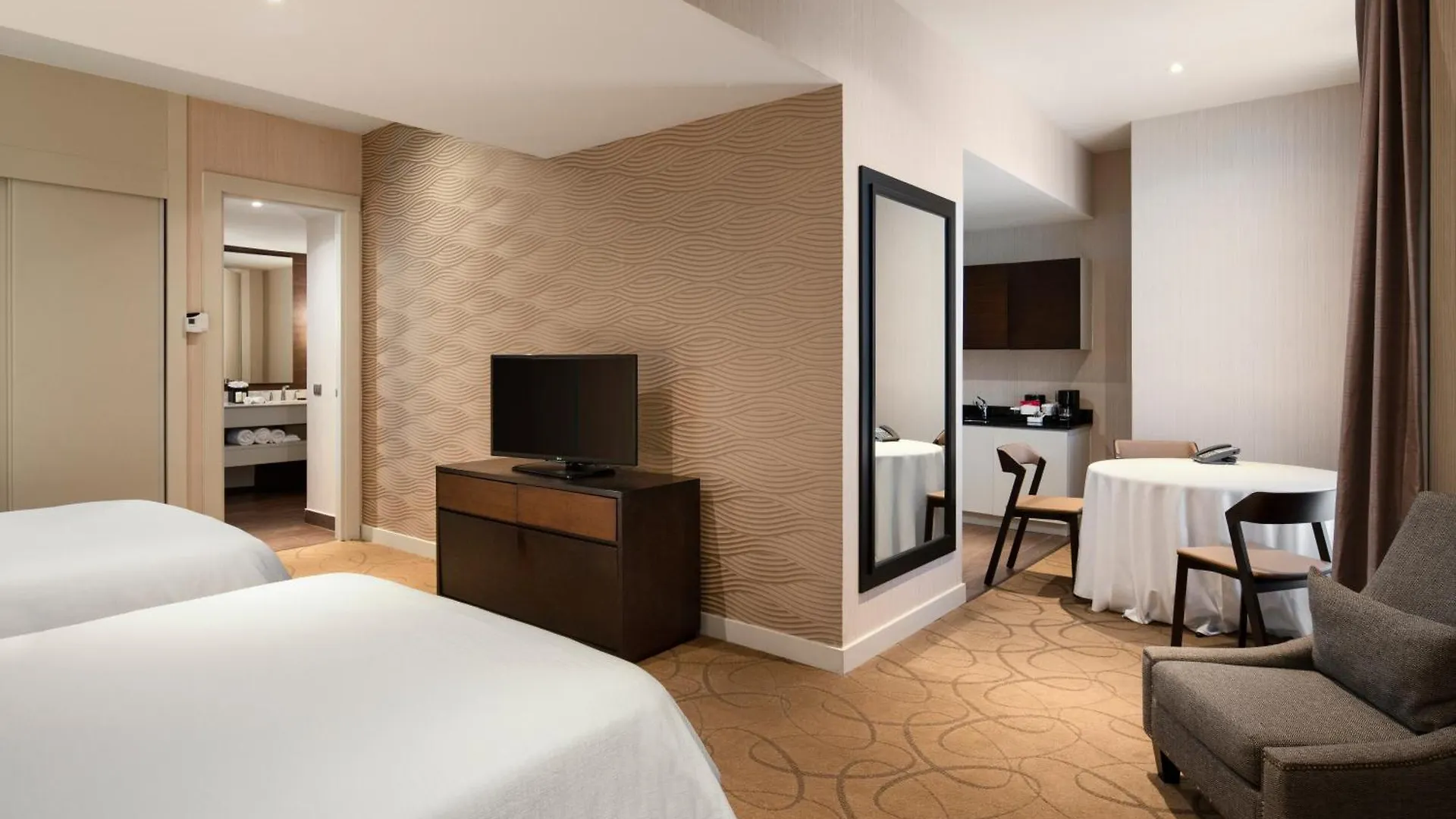 Embassy Suites By Hilton Santo Domingo Hotel
